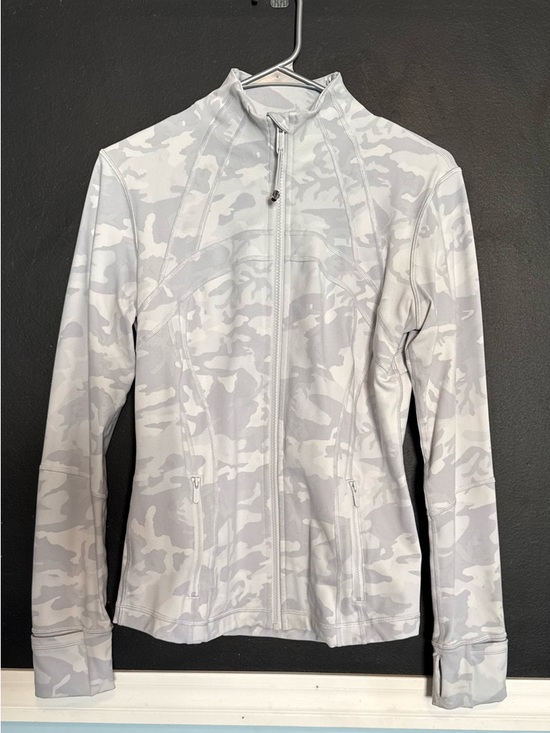 lululemon athletica Jackets & Blazers - lululemon athletica Light Gray Camouflage Full-Zip Utility Jacket